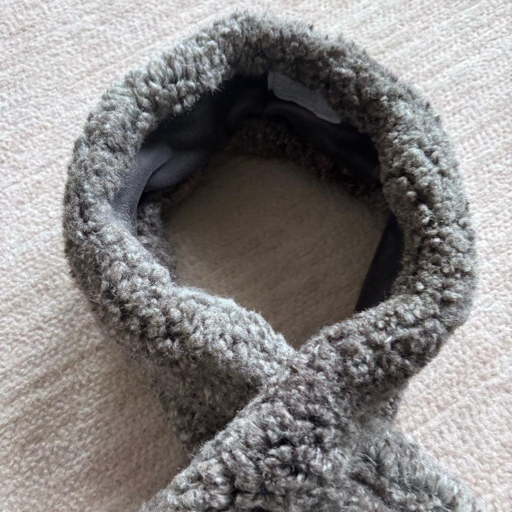 Restoration Hardware Plush Gray Faux Fur Accessory - Picture 5 of 12